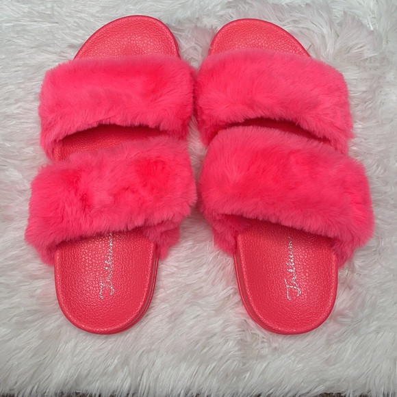 Trillium Faux Fur Slides - Picture 2 of 2